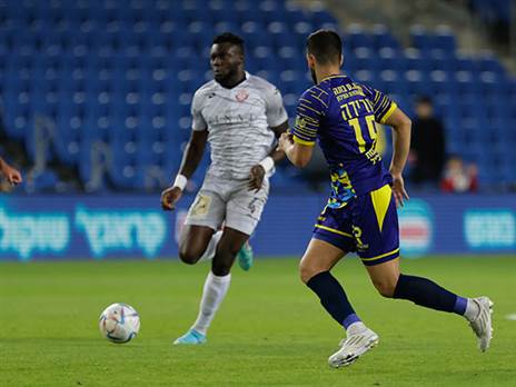 סובל מחום בימים האחרונים. איפולה (ניר קידר)