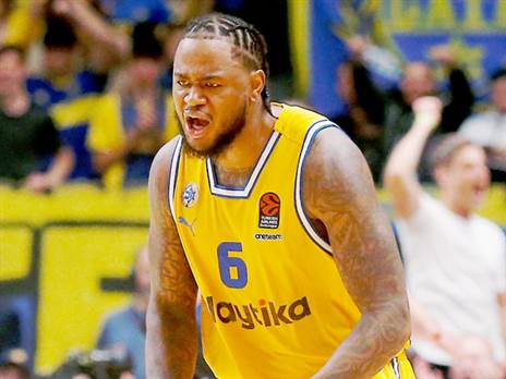 מרטין הצטיין (צילום: אלן שיבר)