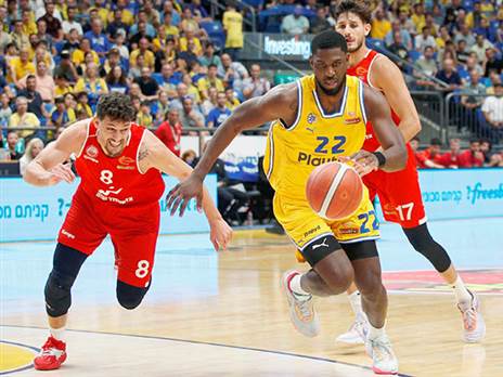 פויתרס. "מרגיש טוב ממשחק למשחק" (אלן שיבר)