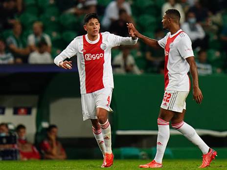 אדסון אלבארס. האלר כבר מנסה לשכנע (Gualter Fatia/Getty Images)