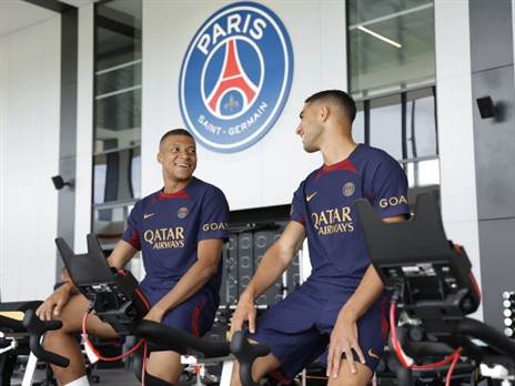 עדיין מחייכים? ( Paris Saint-Germain Football/PSG via Getty Images)