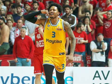 איפה הוא ישחק בהמשך העונה? אדאמס (אלן שיבר)