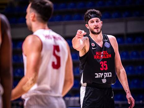 לא יגיע לארץ. הנקינס (פיב"א)