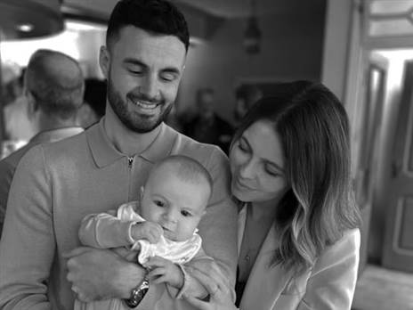 לאורה ואנתוני פורד (אינסטגרם)