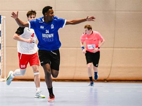 (באדיבות התאחדות הכדוריד הפולנית)