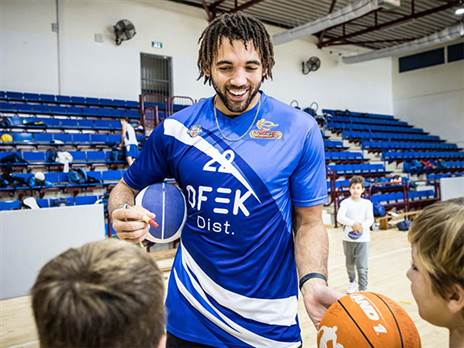 (צילום: יעקב זלדין, באדיבות בני הרצליה)