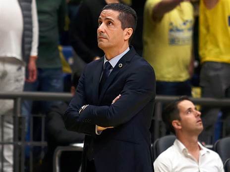 יאניס ספרופולוס. היה אהוב, אך ללא הישגים (אלן שיבר)