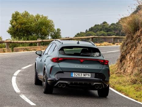 תזכיר לכם שאתם בקופרה גם בדרך למכולת