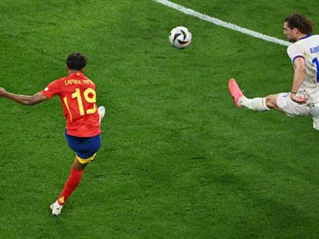 השער מול צרפת. ראביו נאלץ לאכול את הכובע (getty)