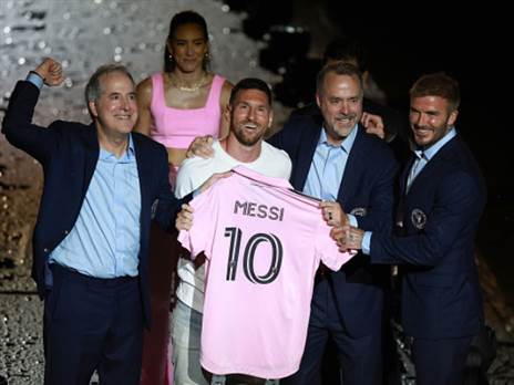 כך החלה אהבת עולם. מסי מוצג במיאמי (getty)