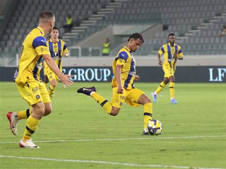 (העמוד הרשמי של מכבי ת"א)