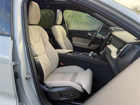 מושבים נוחים, תנוחת ישיבה גבוהה, שדה ראייה מוצלח. מה צריך יותר מזה?