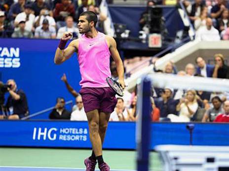 (Photo by CHARLY TRIBALLEAU/AFP via Getty Images)