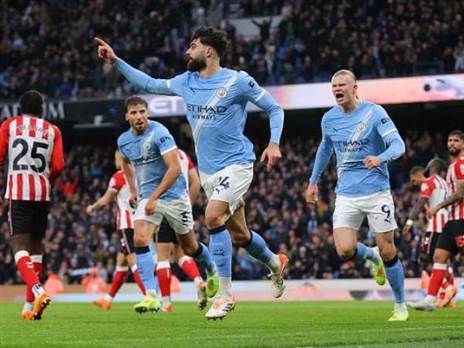 (Photo by Darren Staples / AFP via Getty Images)