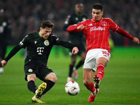 (Photo by Clive Mason/Getty Images)