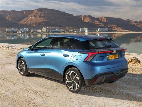 איך הבדל בעיצוב החיצוני, השינוי בתא הנוסעים ובטווחי הנסיעה