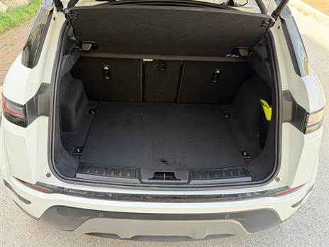 נפח תא מטען מרשים על הנייר לנוכח שיטת המדידה האמריקאית