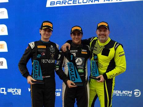 גיא אלבג ניצח את המרוץ הראשון מתוך השלוש