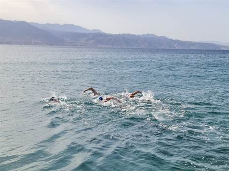 (באדיבות איגוד השחייה)