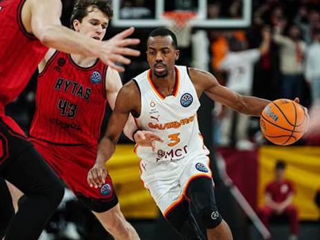 “היו לי הצעות מישראל, לא בטוח להגיע לשם“ (GETTY)