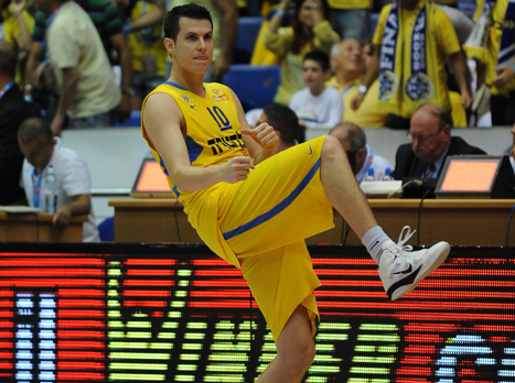 עדיין מרגיש שצריך את הטירוף. פניני (ניר בוקסנבאום)