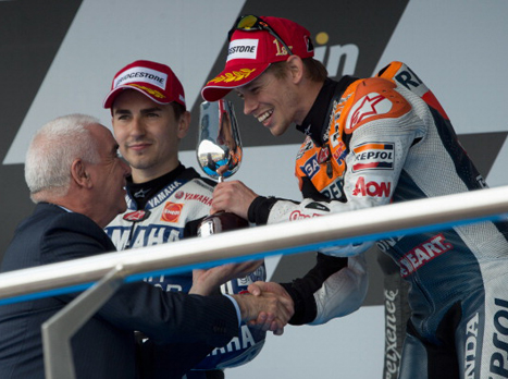 פתח את העונה. קייסי סטונר (gettyimages)