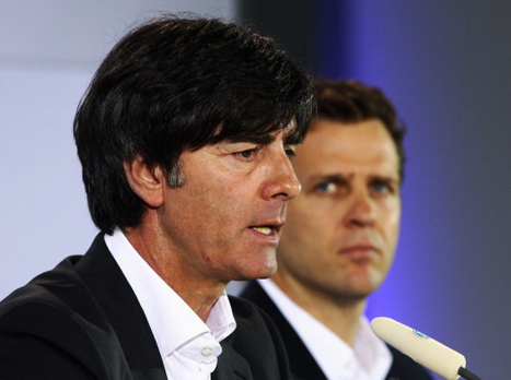 יואכים לב ואוליבר בירהוף מכריזים על הסגל (GETTYIMAGES)