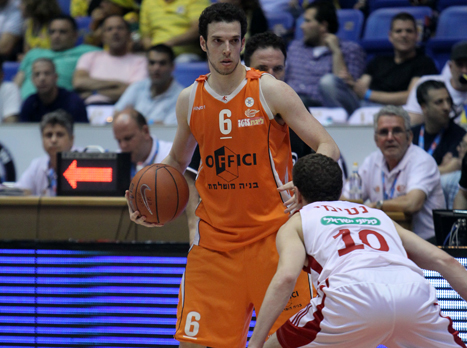 חנוכי. נשאר תחת אפי בירנבוים