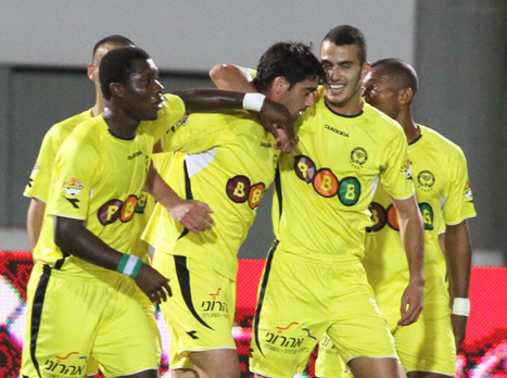 העתיד יפה יותר? שחקני נתניה חוגגים (יוסי שקל)