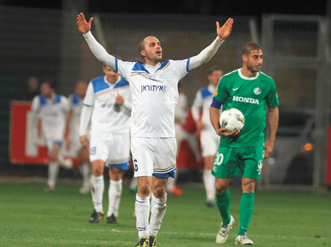 גזל. בדרך החוצה מהאלופה (אלן שיבר)