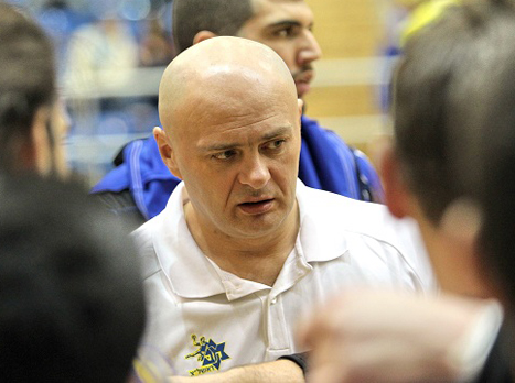 חגג על חשבון האקסית. בוטנקו (דוד פליגל, איגוד הכדוריד)