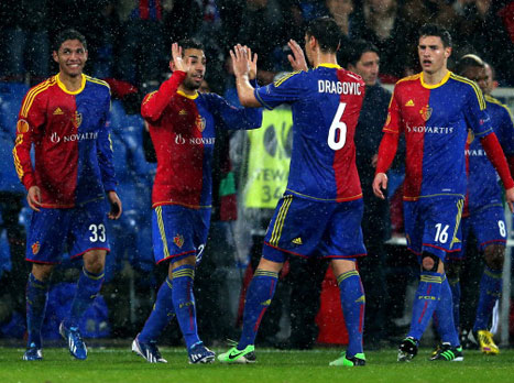 באזל חוגגת את חצי הגמר (GETTYIMAGES)