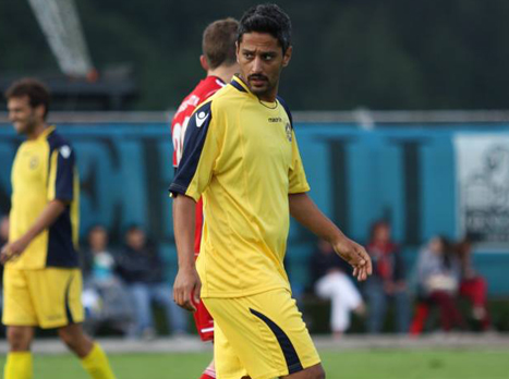 שער מצמק בלבד. יצחקי (מכבי ת"א, האתר הרשמי)