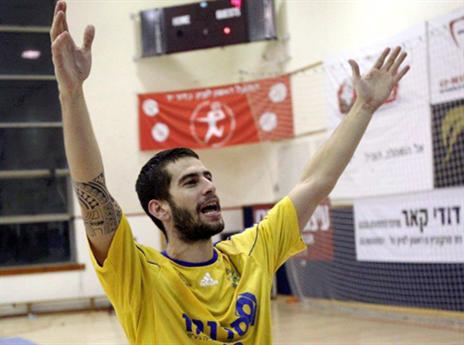 רוזנטל. "כלום לא מובטח" (אלן שיבר)