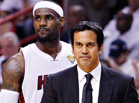 ספולסטרה ולברון. ימשיכו יחד, אם קינג ג'יימס יישאר (gettyimages)