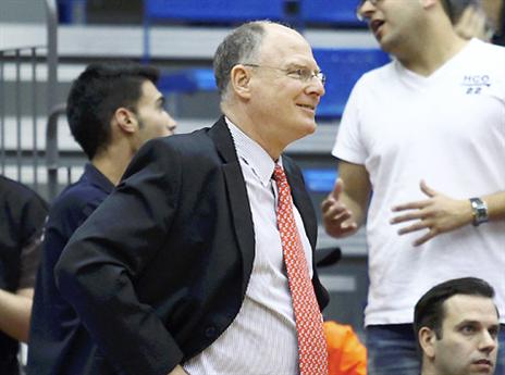 "יש לו המון ניסיון לחלוק איתנו". גרינברג (אלן שיבר)