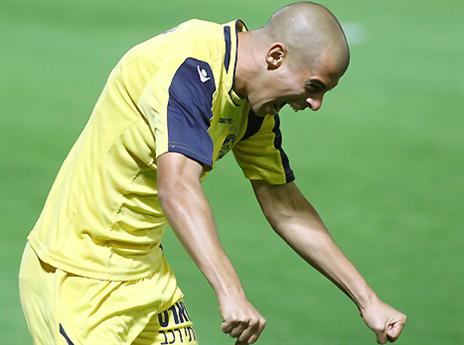 בן חיים. "אסור לספוג בבלומפילד" (אלן שיבר)