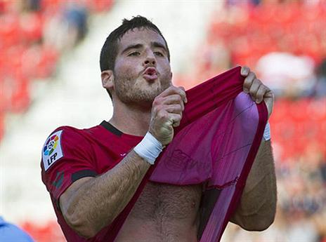 חוזר לעניינים