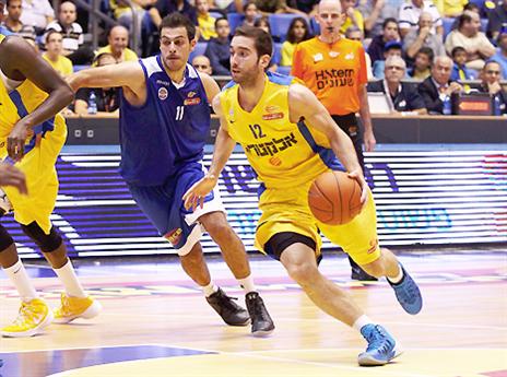 אוחיון משאיר אבק לבן שימול (אלן שיבר)