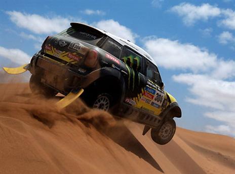 המיני של נאני רומה בפעולה. עשה היסטוריה (gettyimages)