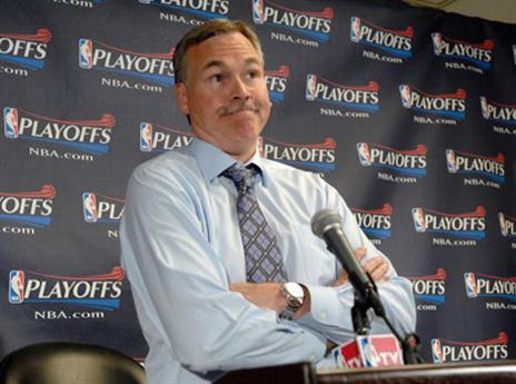 תחת מתקפה. ד'אנטוני