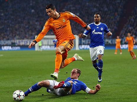 כריסטיאנו, דילג מעל שאלקה (gettyimages)