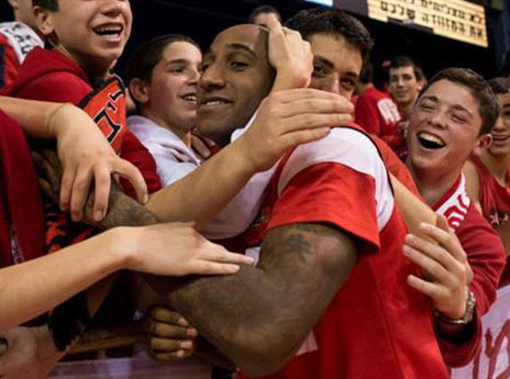 עוד כוכבים ברמתו יגיעו. ברייסי רייט (צילום: אתר הפועל ירושלים)