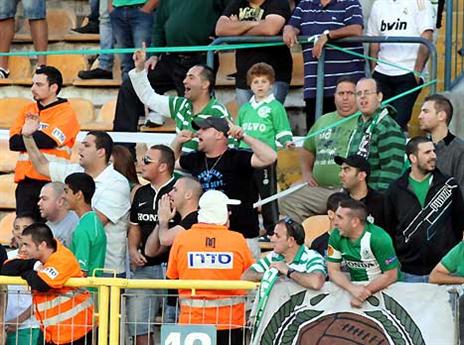 הקהל דורש את כבודו בחזרה (יוסי שקל)