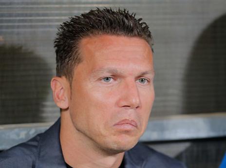 יכול להיות מרוצה. בכר (אנצ'ו גוש, ג'יני)