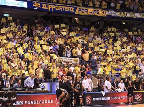 וגם האוהדים בצהוב (אלן שיבר)