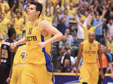 פניני. כבר חולם על הגביע (אלן שיבר)