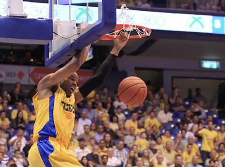 כמה רגעים של חרדה, אבל טיוס בסדר (אלן שיבר)