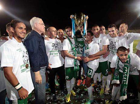 גם יענקל'ה הצטרף לחגיגות