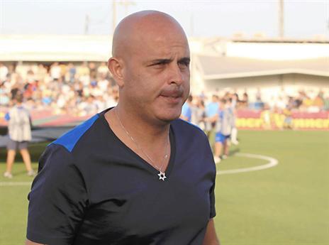 ניצחון אחד מהישארות. אבוקסיס (אלן שיבר)